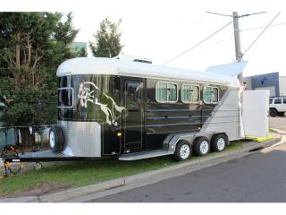 SOLD! Australian Manufacturing Horse Float Business – VIC