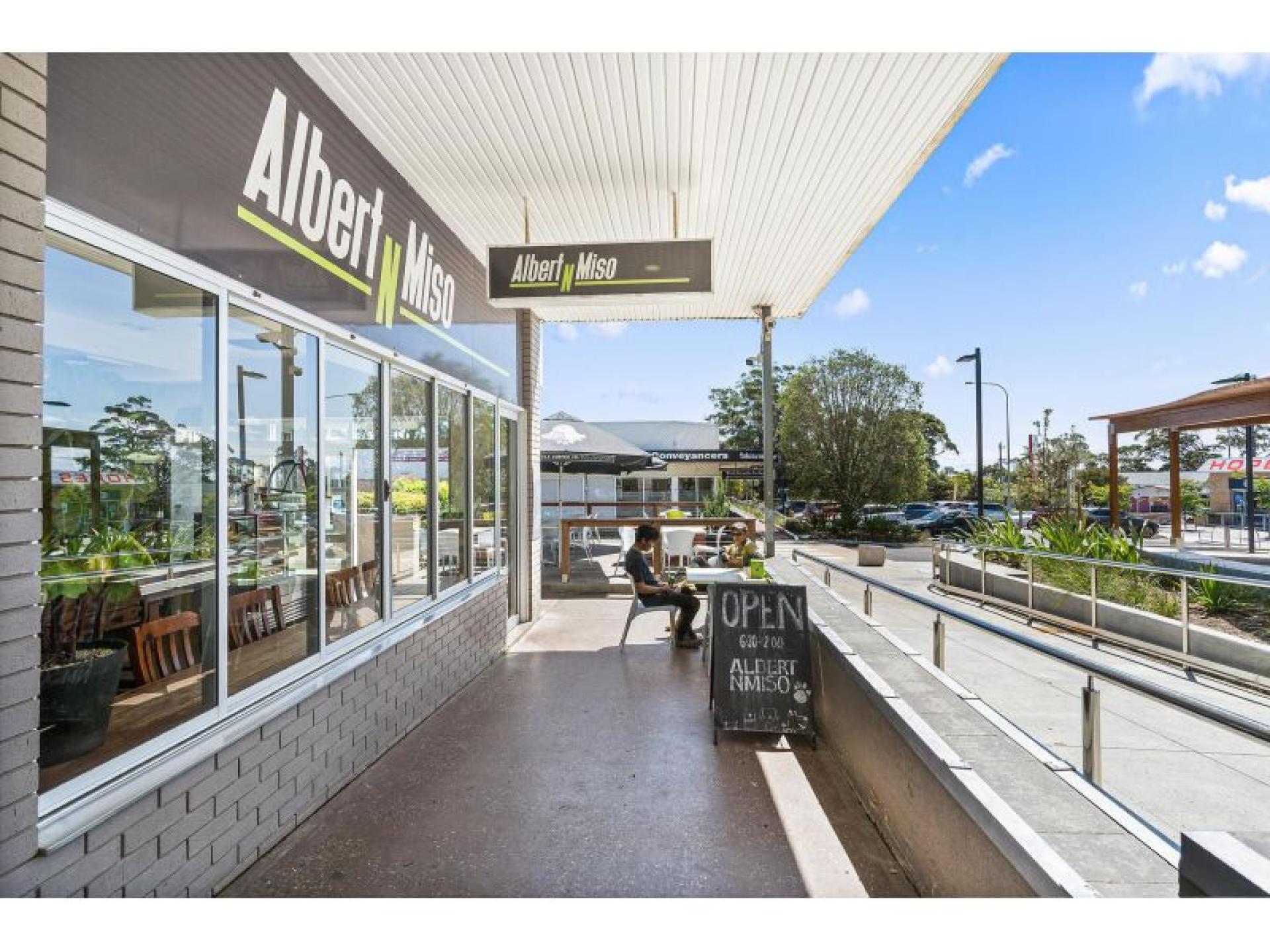 Popular Tourist Town Kitchen 628397 2