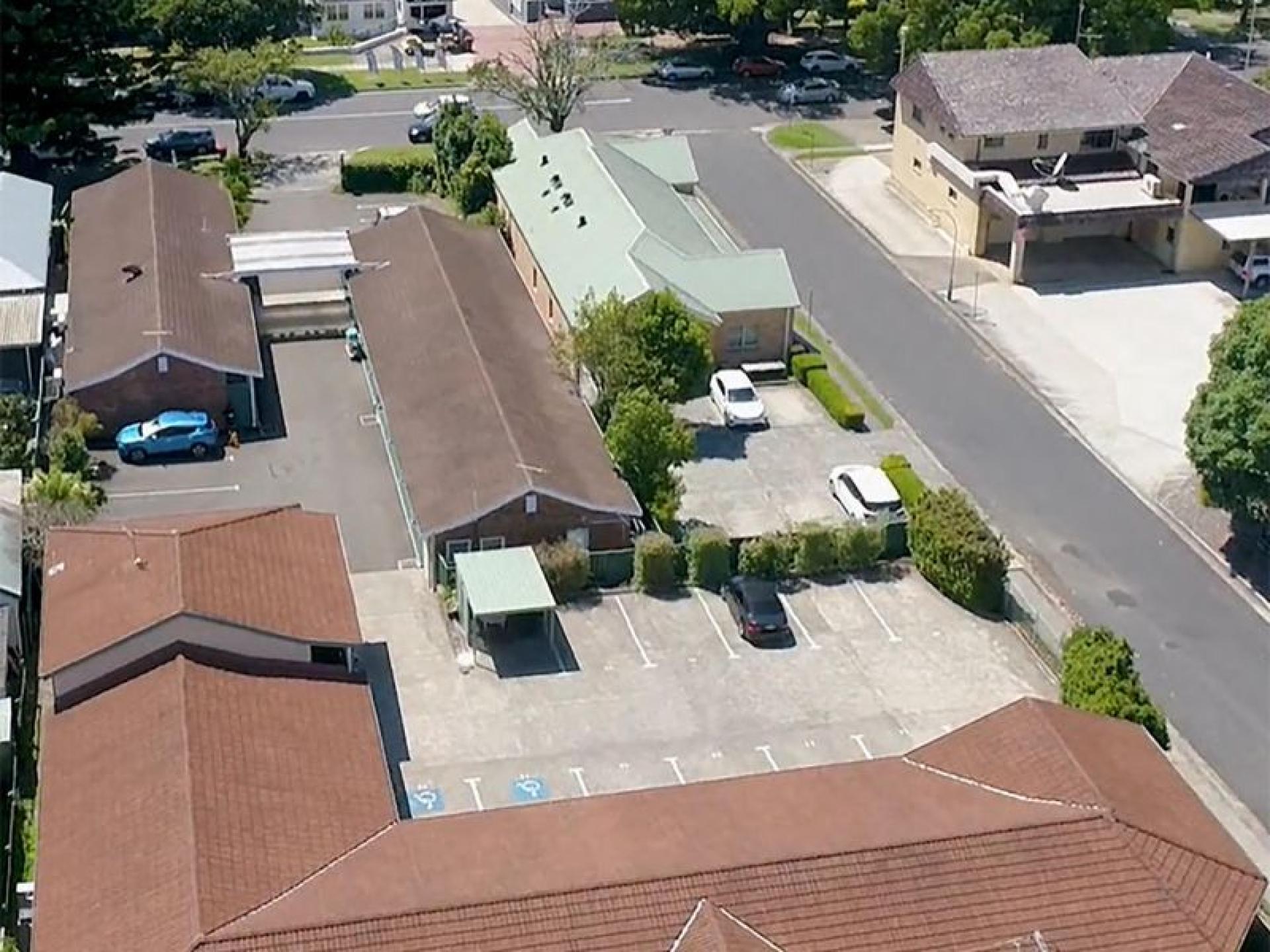 Exceptional Leasehold Opportunity 2.5 629650 2