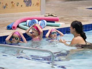 SWIM SCHOOL BUSINESS