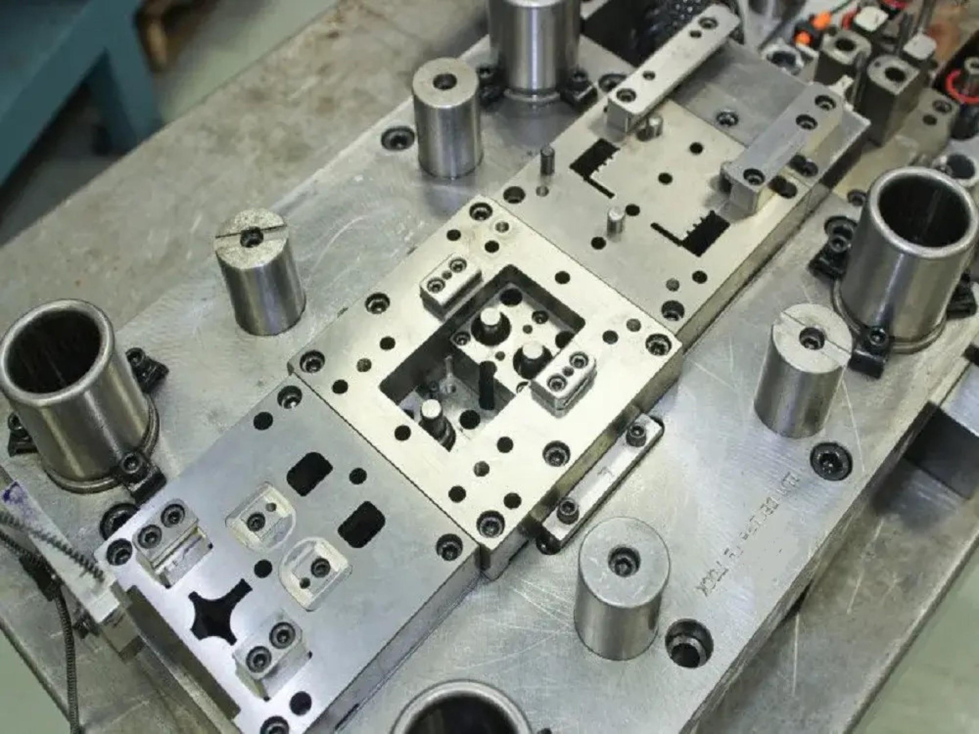 Tool Making Stamping And 630334 3