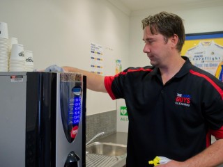 The Local Guys Cleaning - Income Guarantee of $2000 per week!