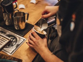 Café Well-Established in Hills District