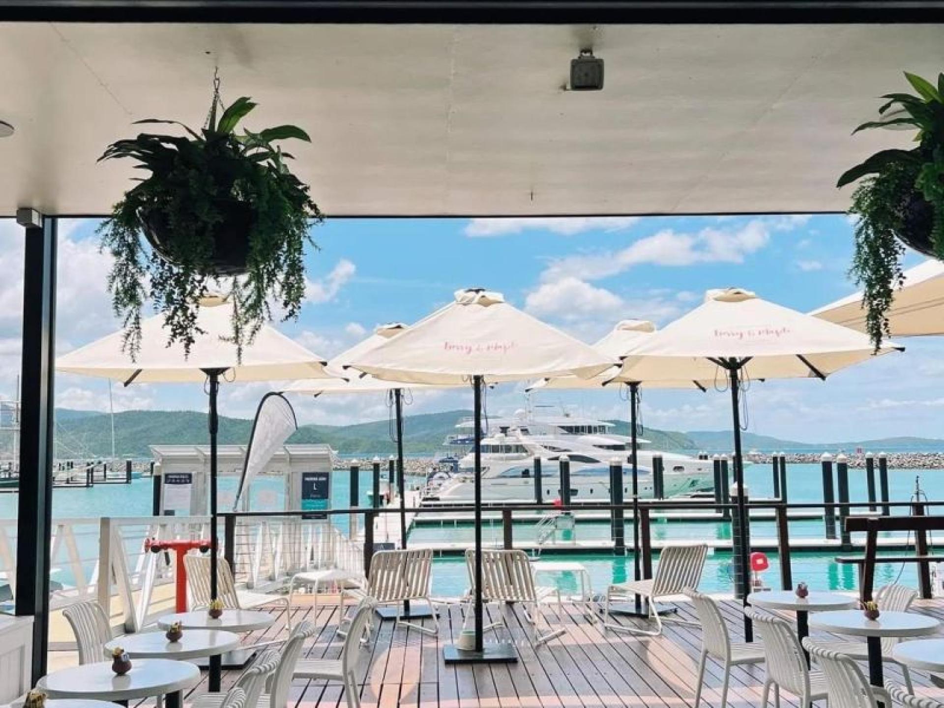 Waterside Marina Cafe And 631980 3