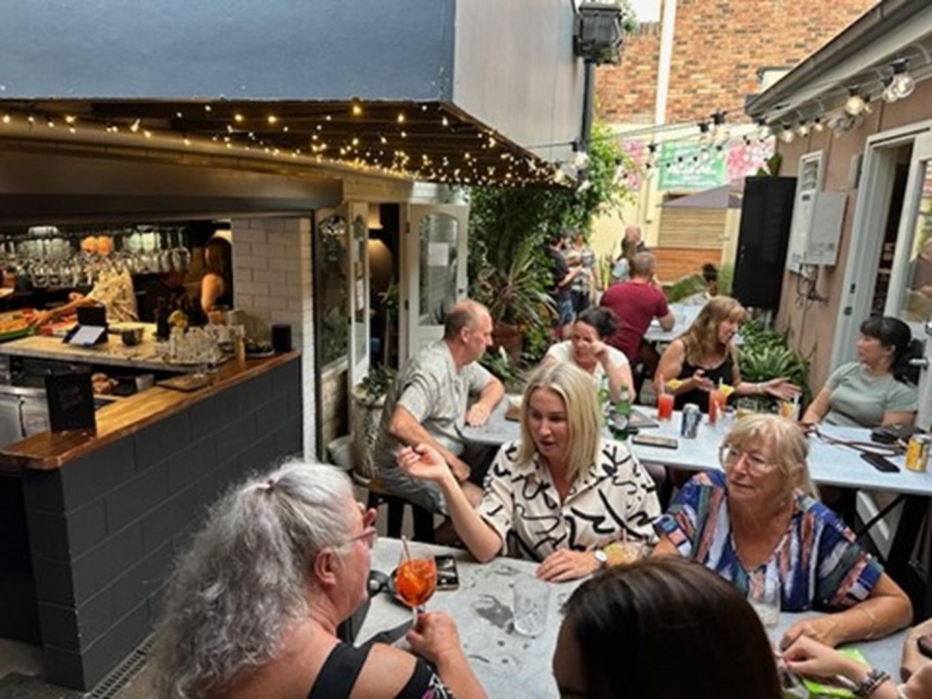 Short Hour Licenced Cafe 633492 3