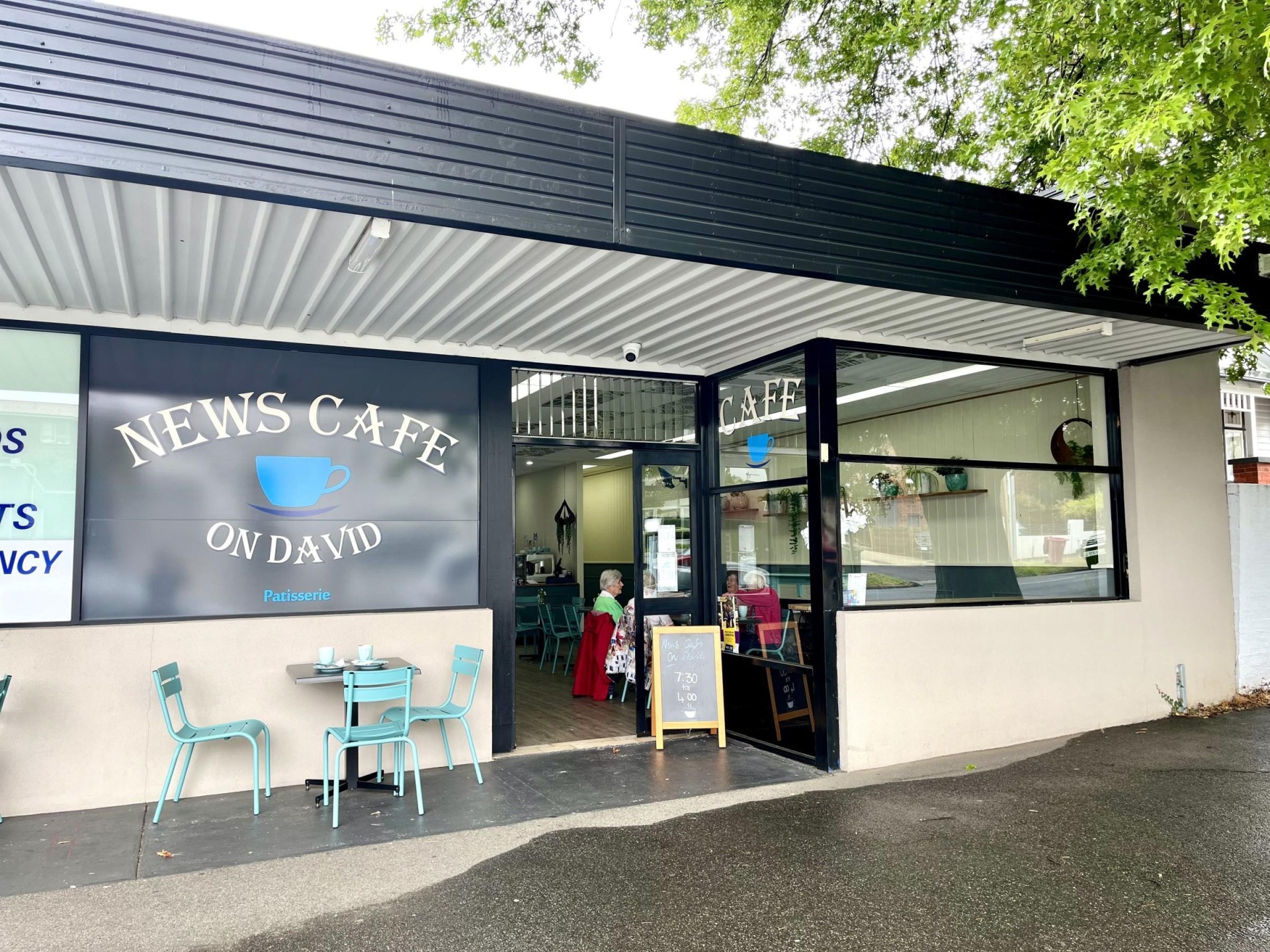 Business Under Contract Newstead 634679 3