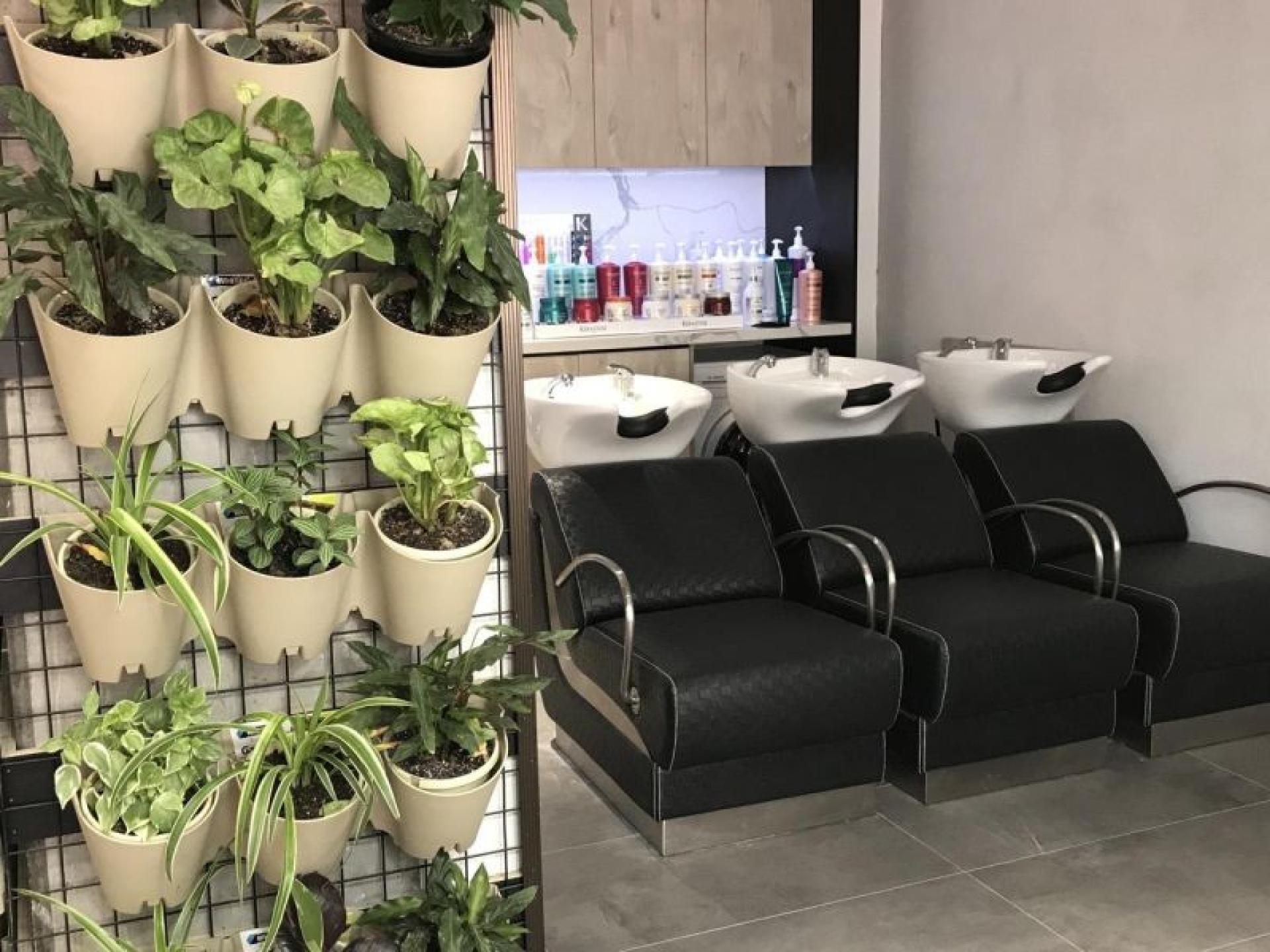 Prime Hair Salon Opportunity 634685 2