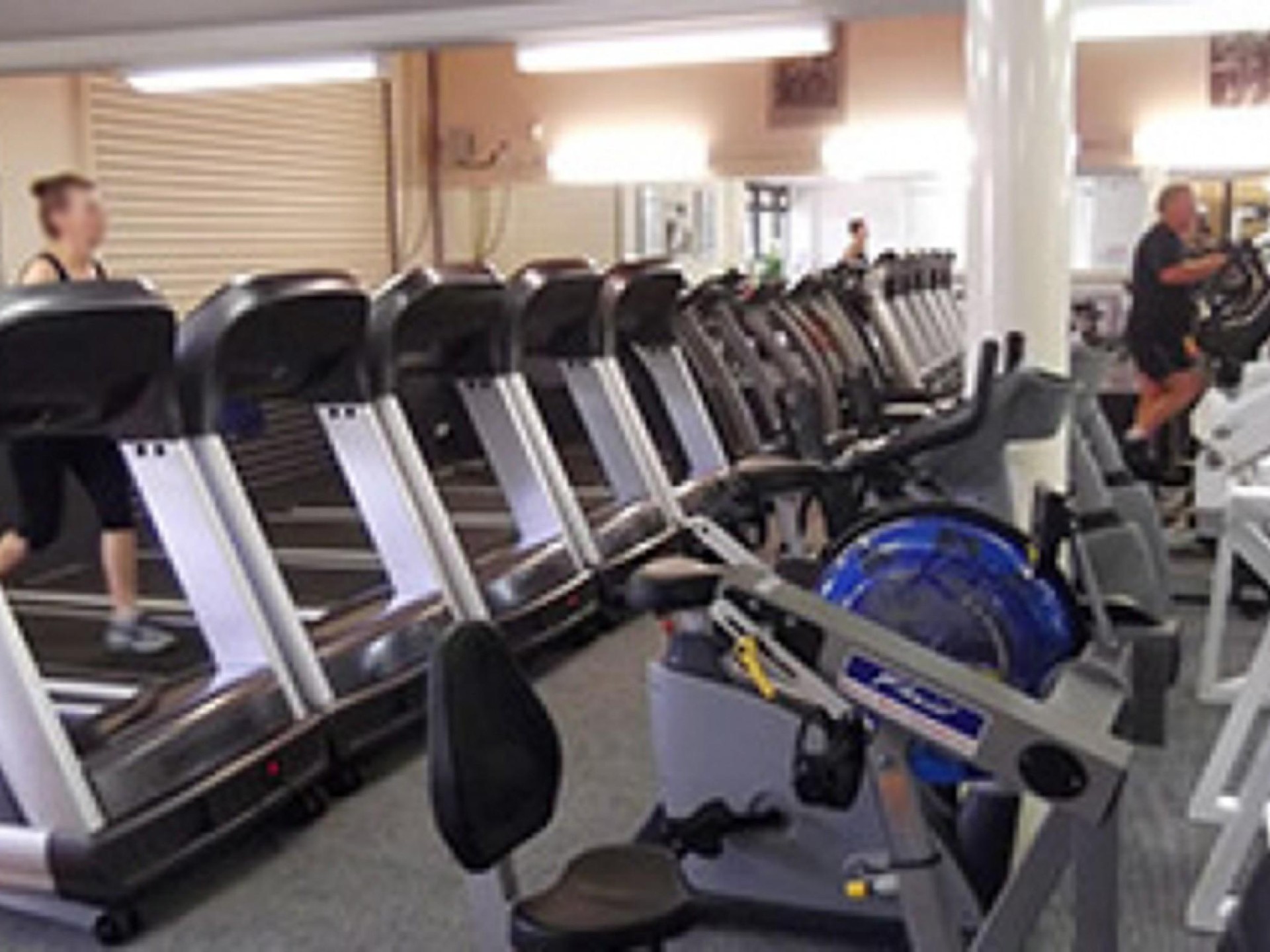 "24/7" Gym And Fitness 635164 3