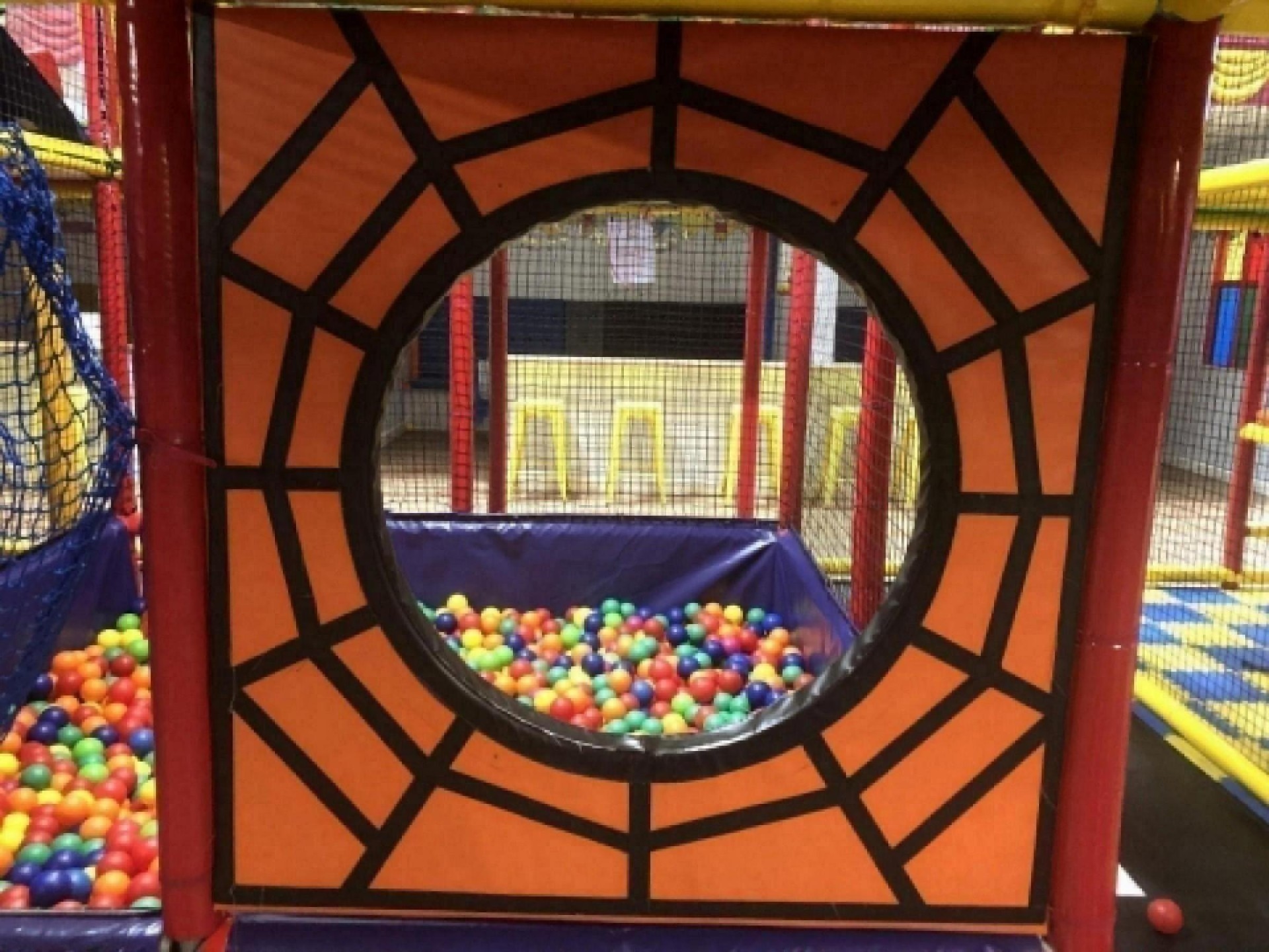 Play Centre! Huge Last 637634 3