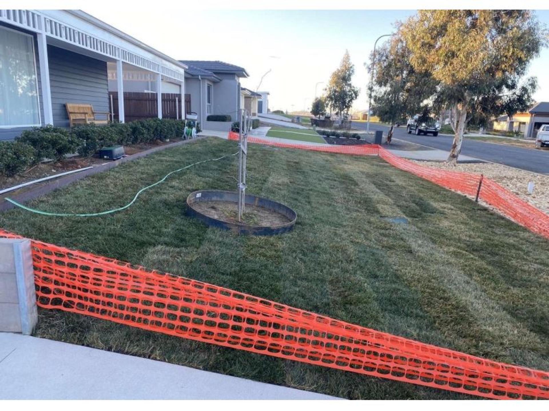 Sold - Garden Maintenance 637648 2