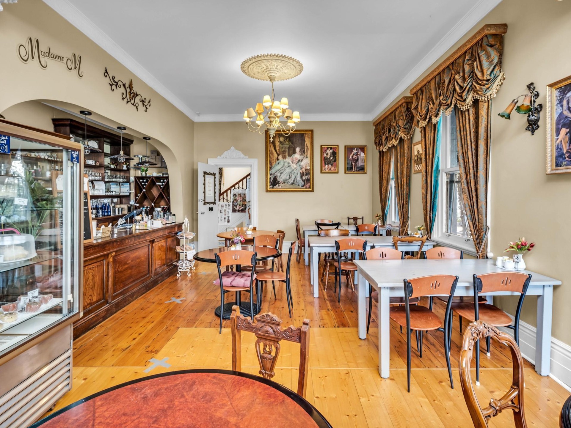 Passive Investment Latrobe Georgian 637865 3