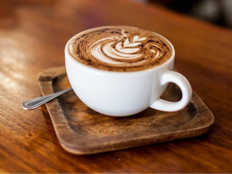 Licensedcafe & Wine Bar 638325 3