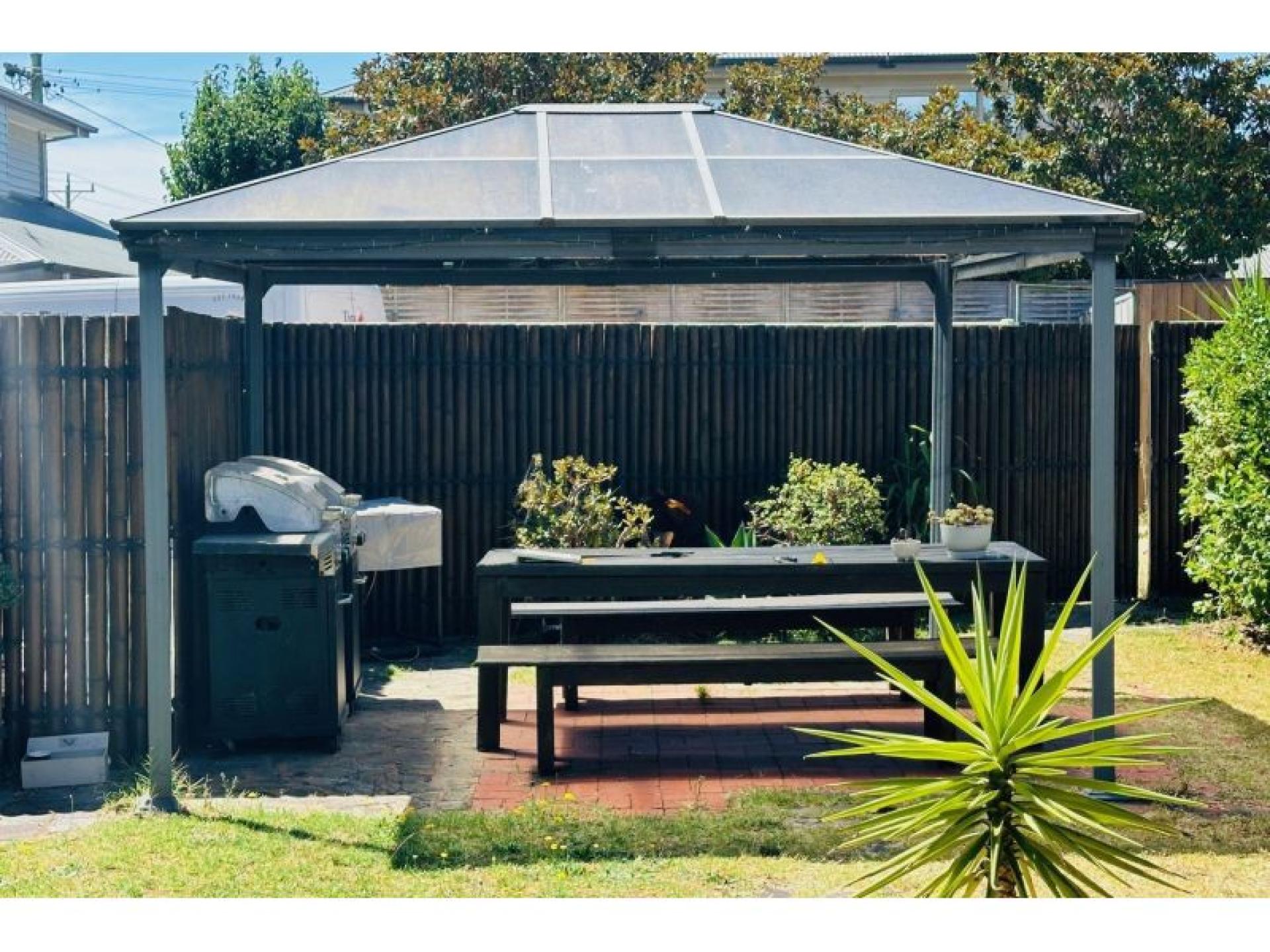 Sold - Peninsula Beach 638434 2