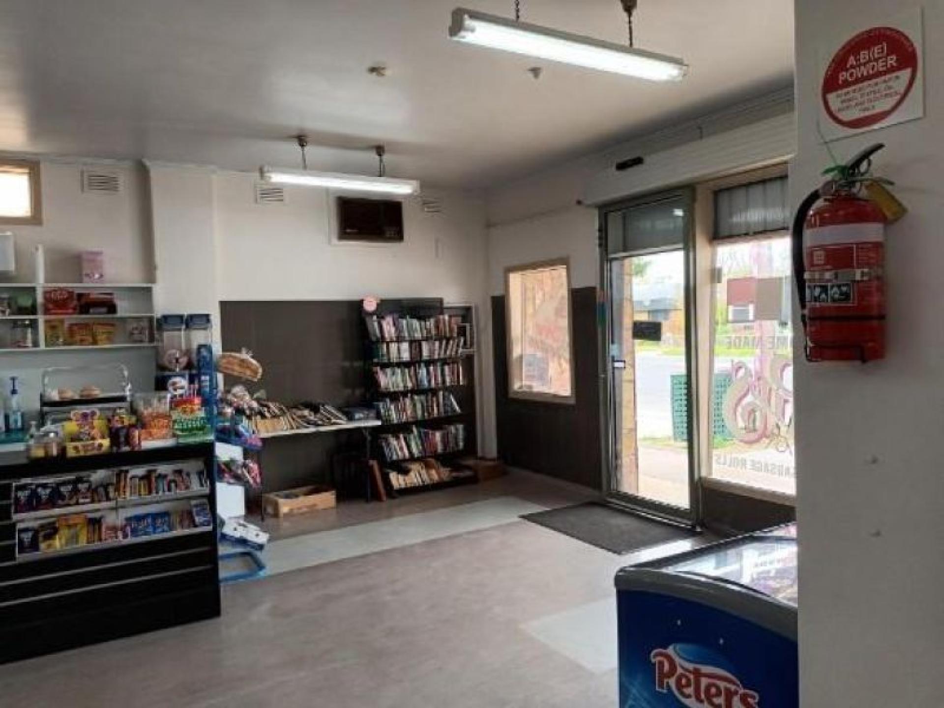 Benalla West Post Office 638833 3