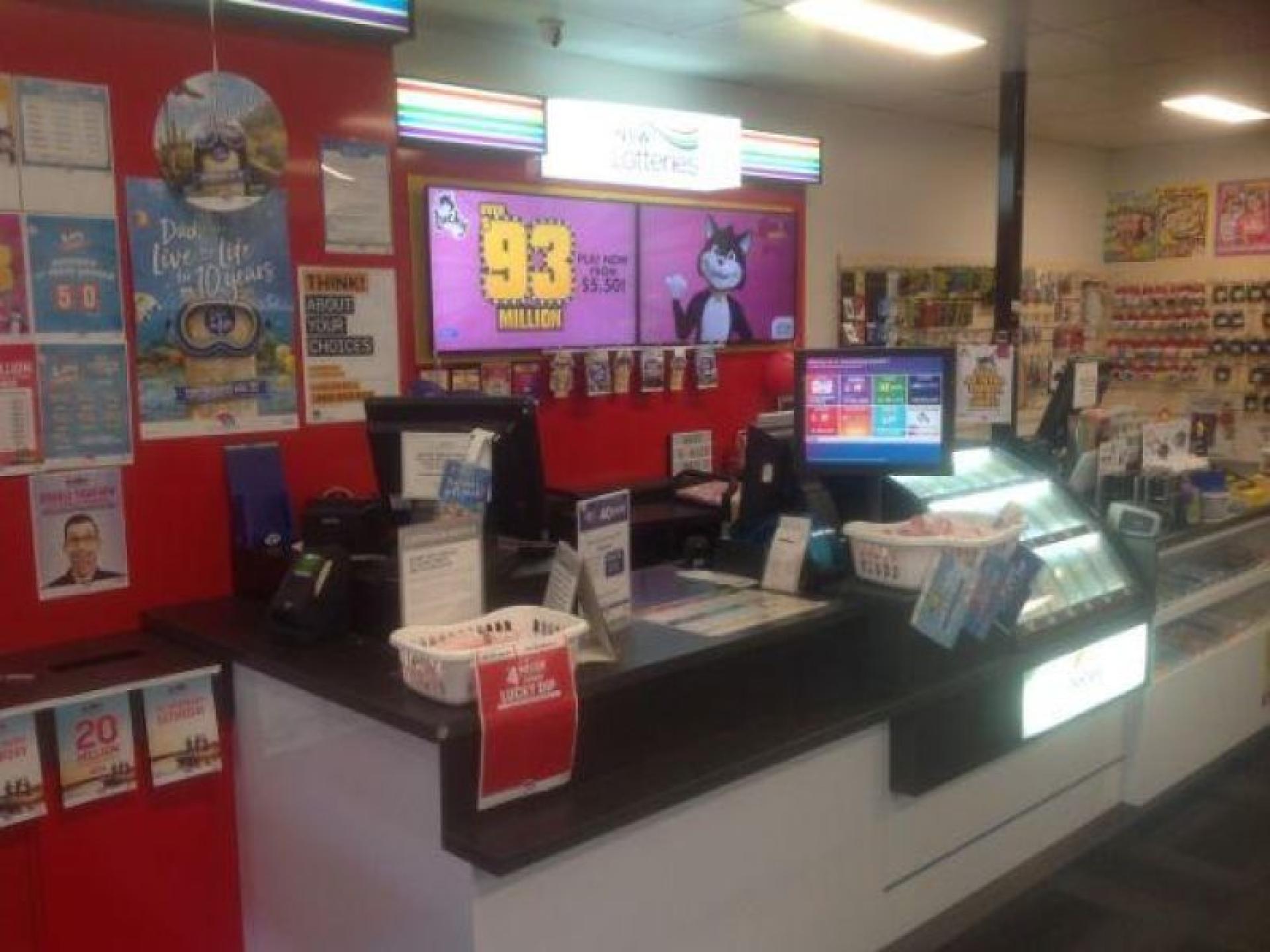 Corowa Newsagency And Tatts 639144 3
