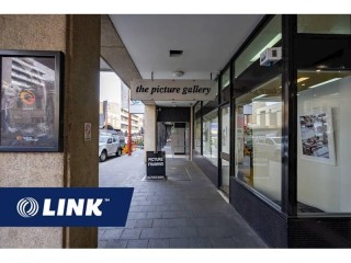 Retail Picture Gallery & Framing Studio $156,000 3.5 days work