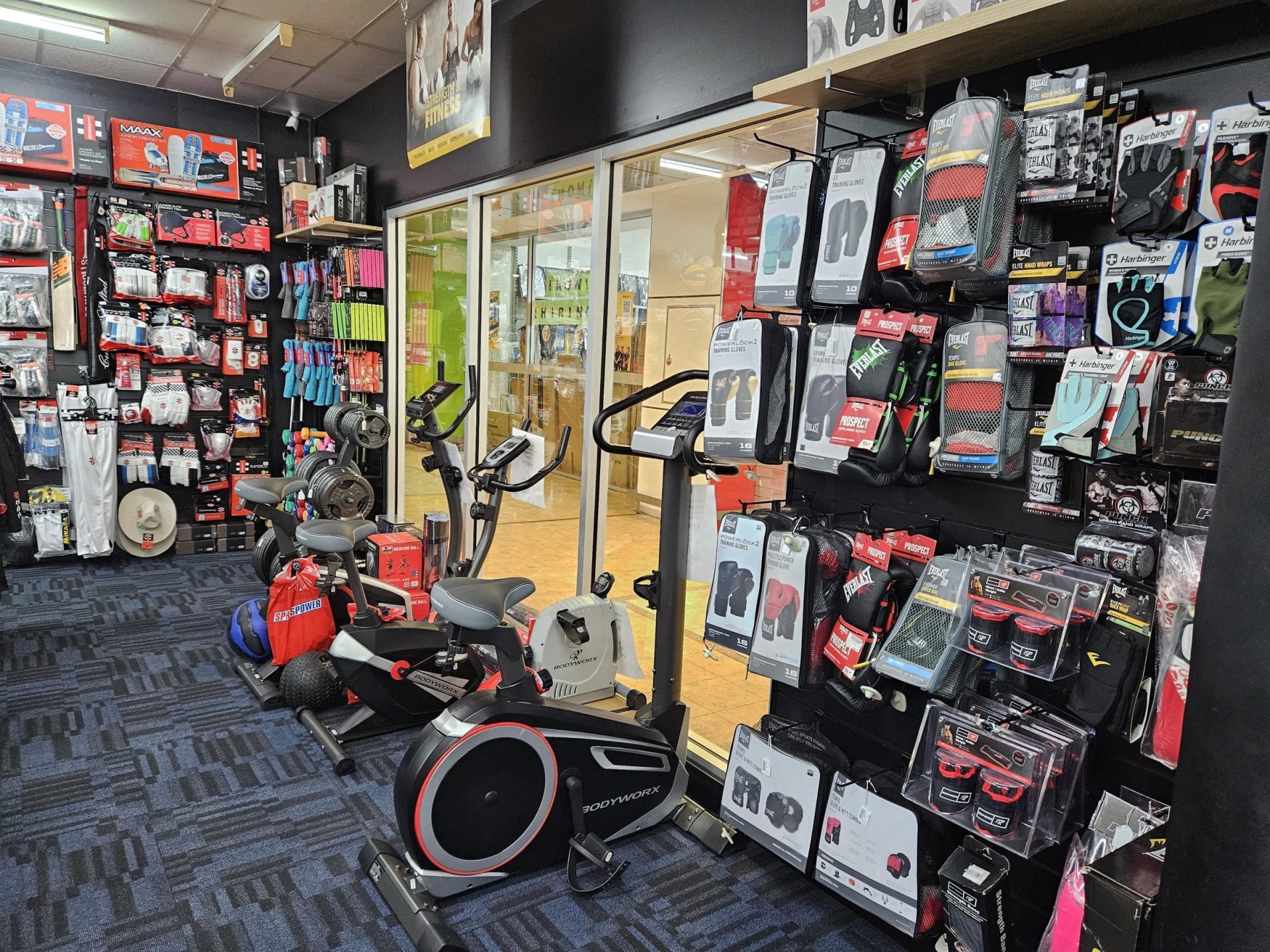 Fully Managed Sporting Goods 639834 2