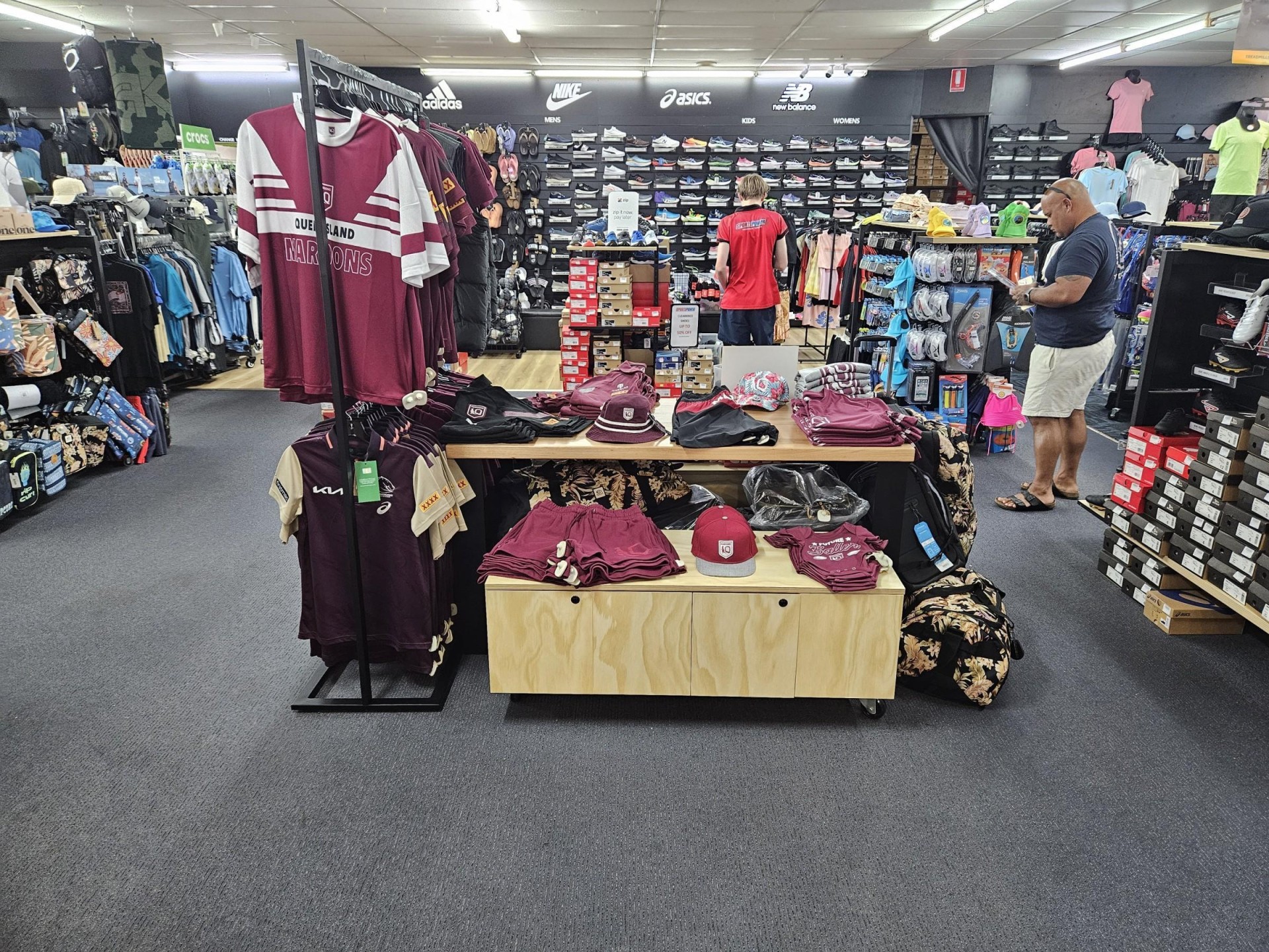 Fully Managed Sporting Goods 639834 3