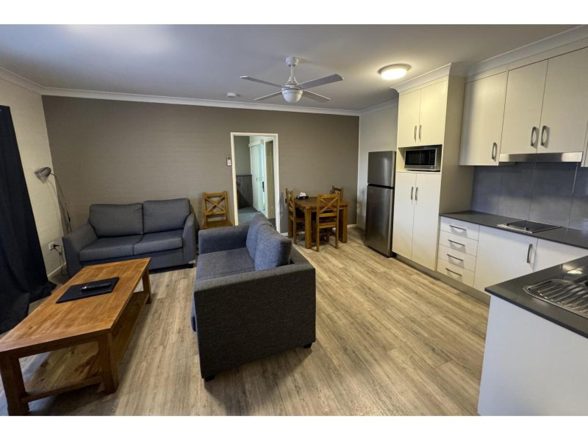 Exceptional Dubbo Freehold Going 640064 3