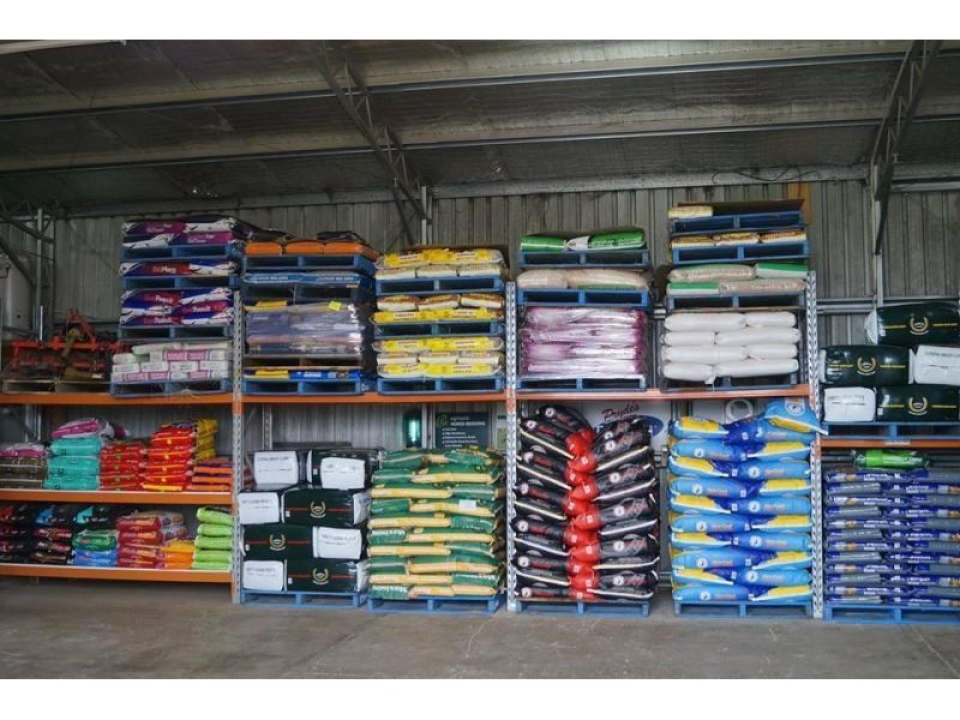 Long-established Northern Suburbs Stockfeed 640417 3