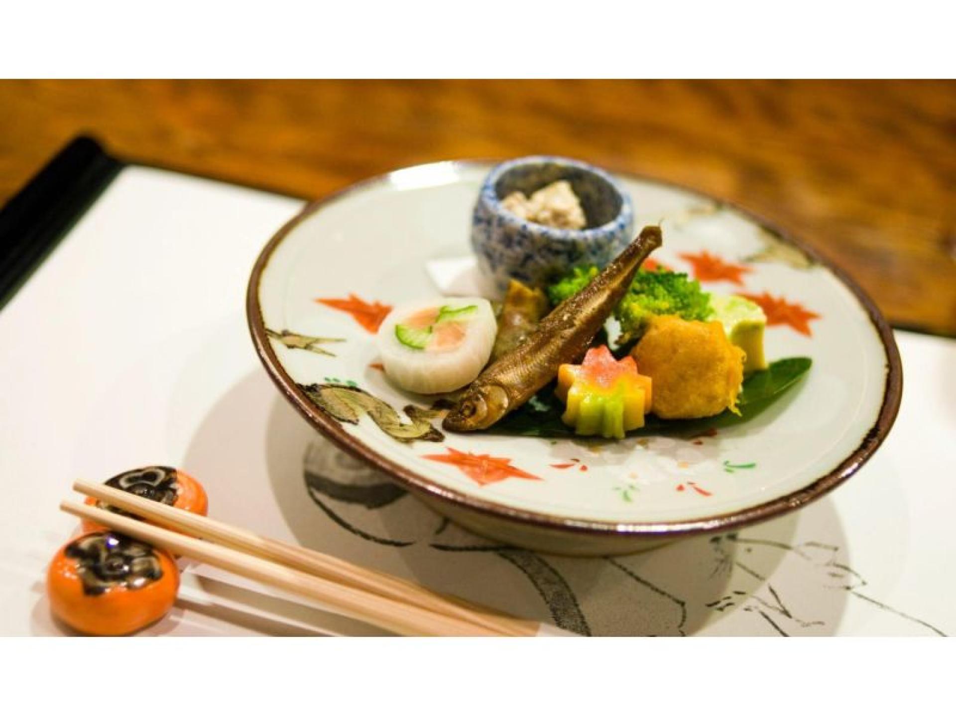 Under Contract-japanese Restaurant For 640996 1