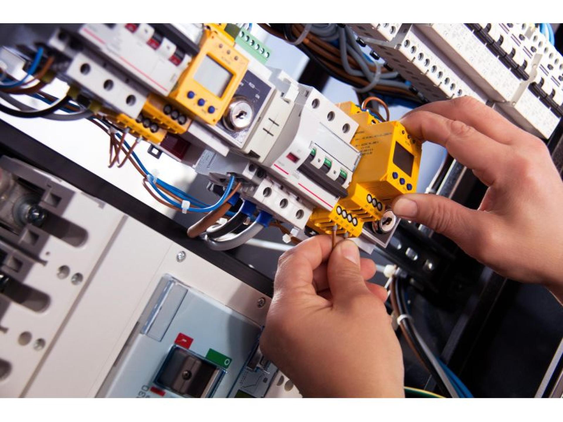 Electrical Contracting Business – 641420 2