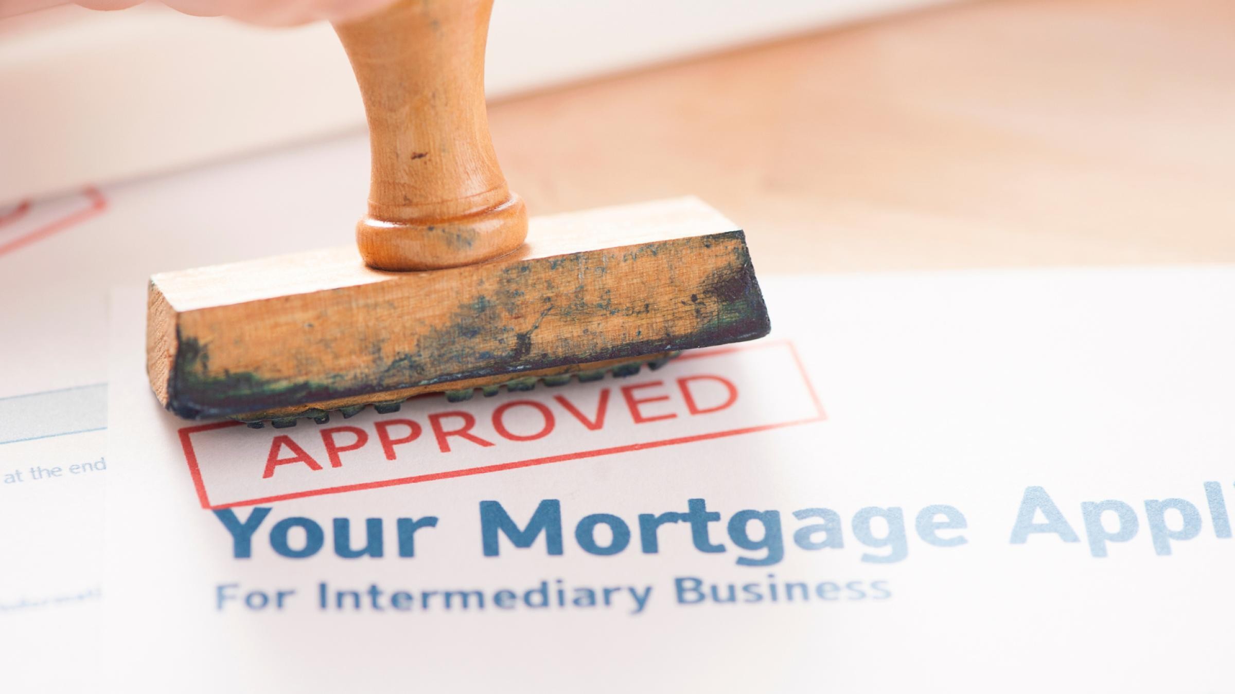 Under Offer Mortgage Loan 641548 1