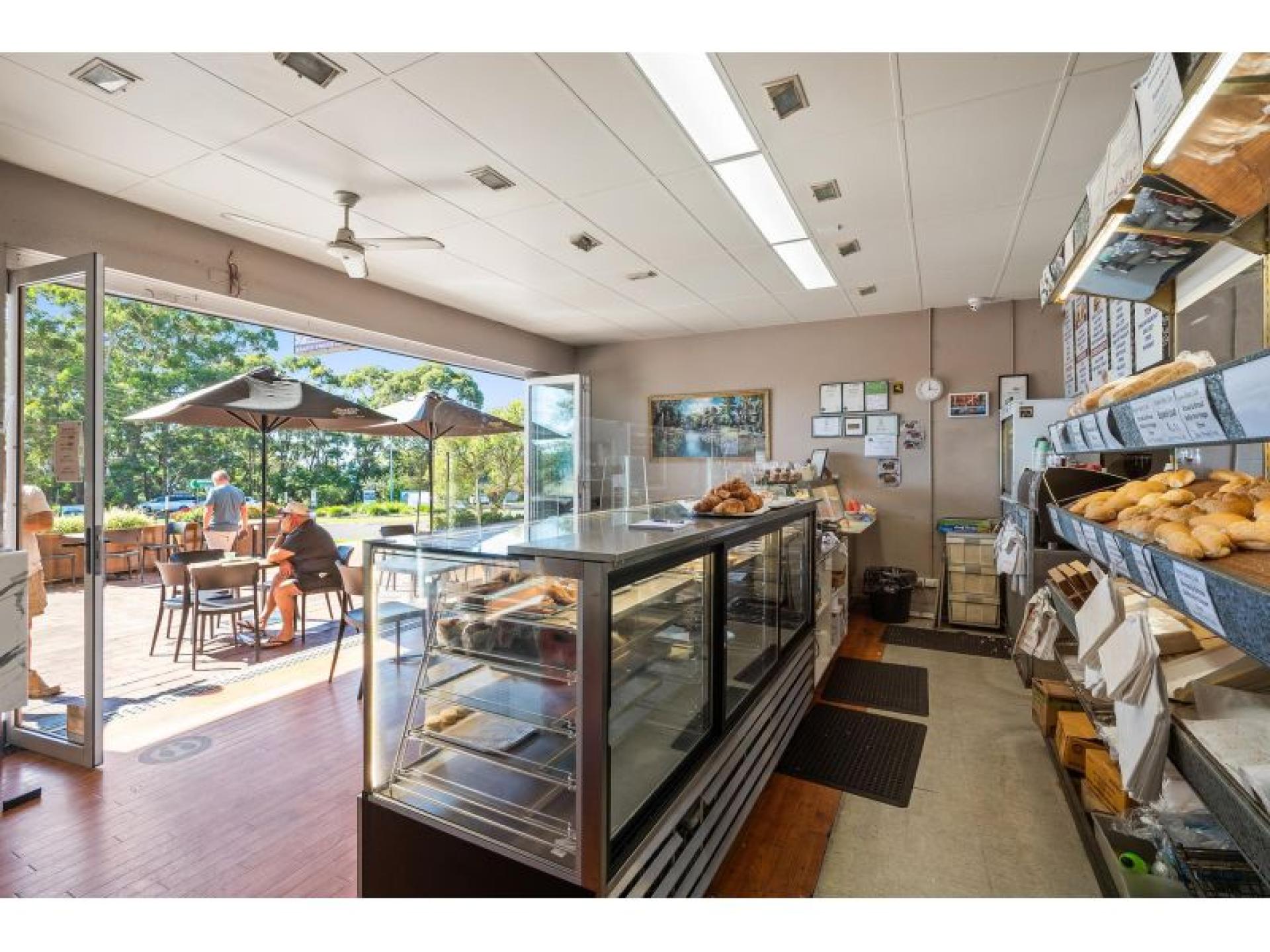 Bayview Bakery & Cafe 641850 1