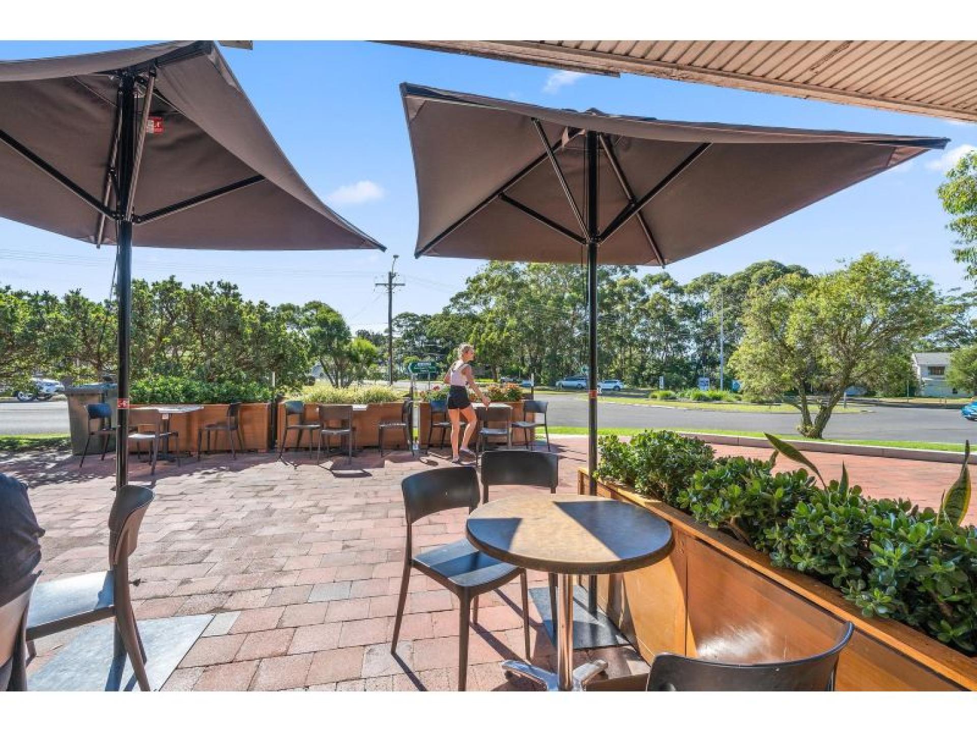 Bayview Bakery & Cafe 641850 3