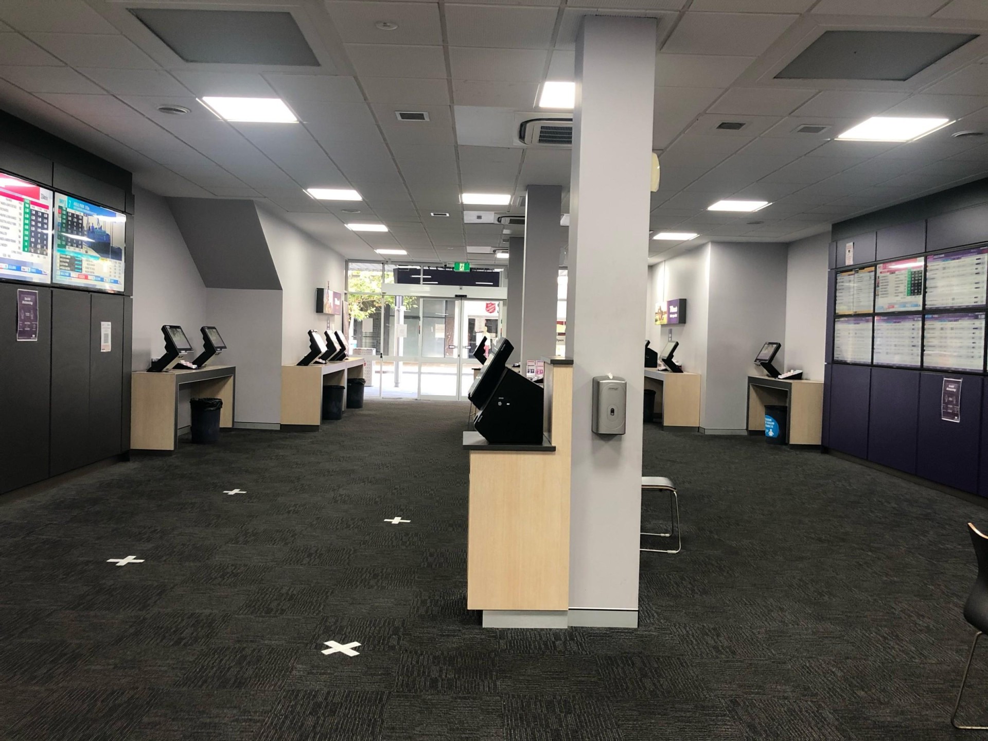 Rent Free - 24/7 641946 1