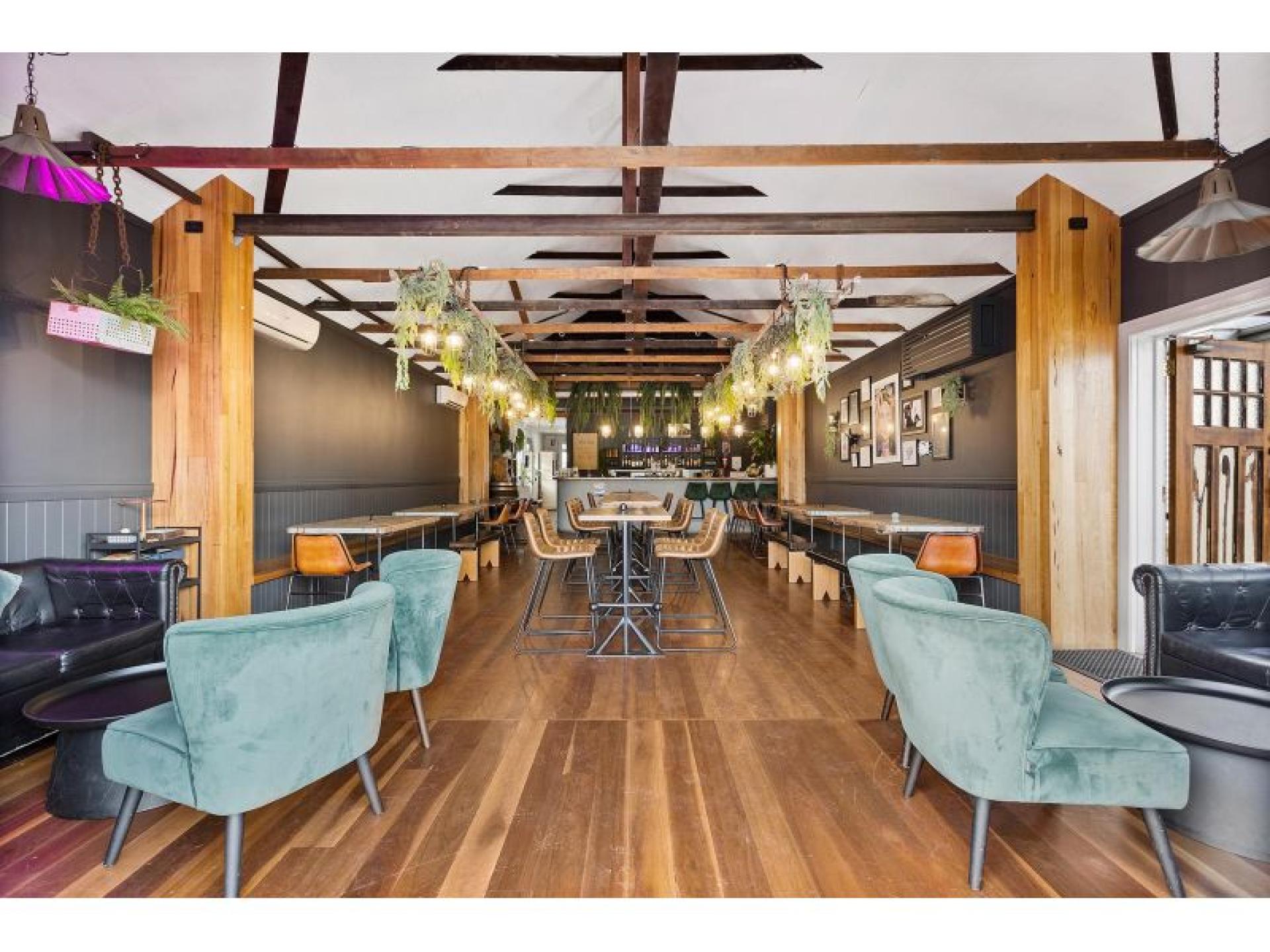 Berry Events Venue & 642248 2