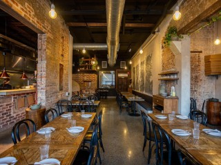 POPULAR DESTINATION | MODERN RESTAURANT