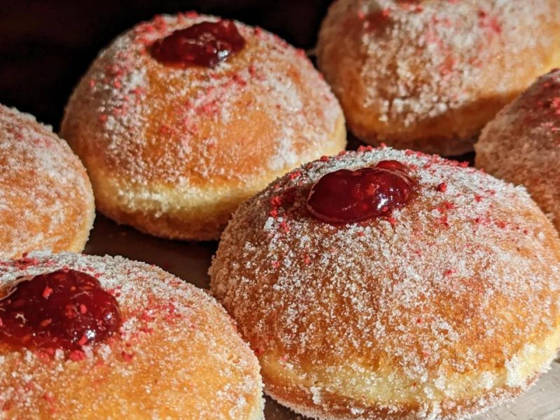 Charming Bakery Cafe For 642956 3