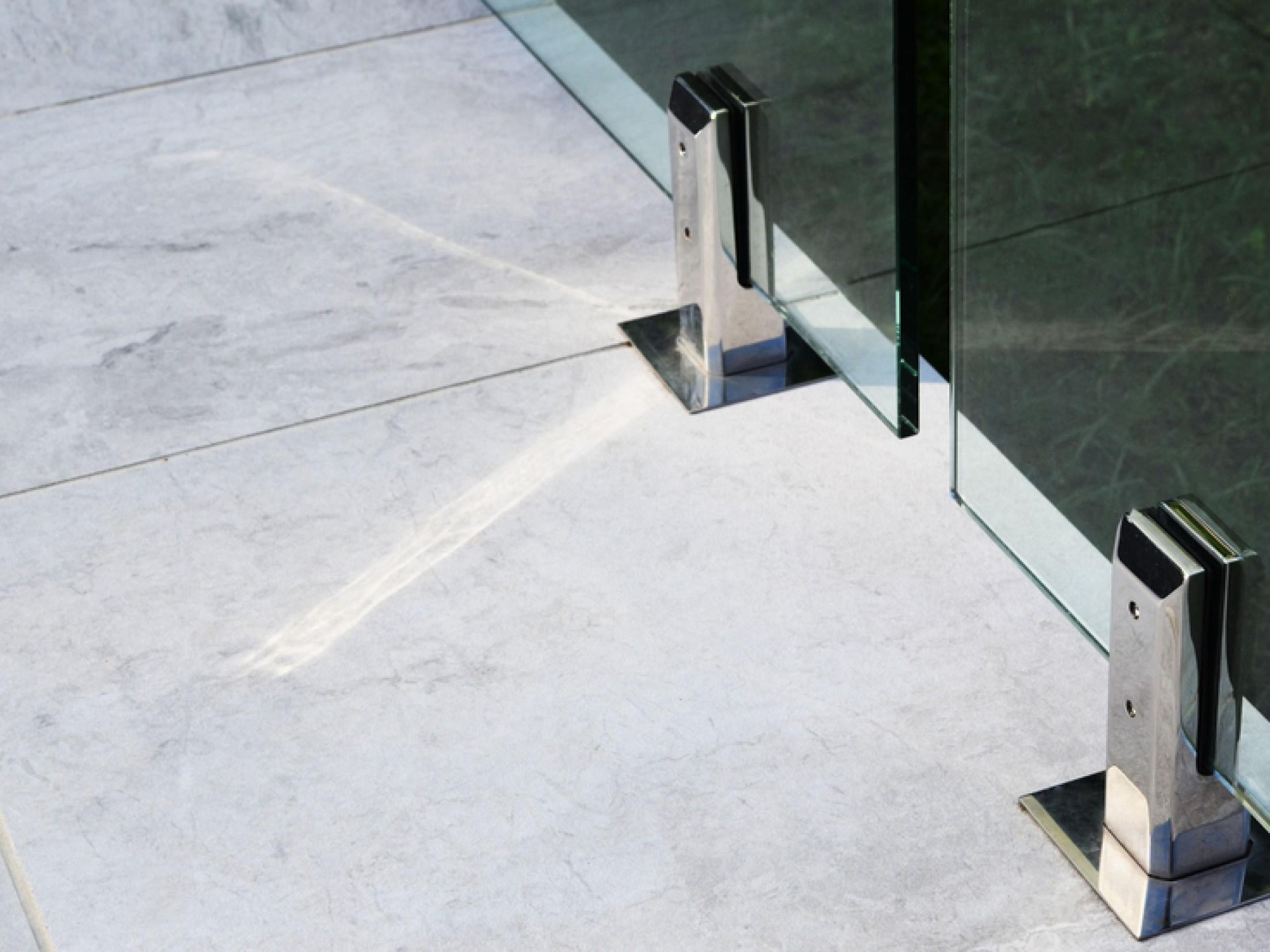 Under Offer - Under 643123 3