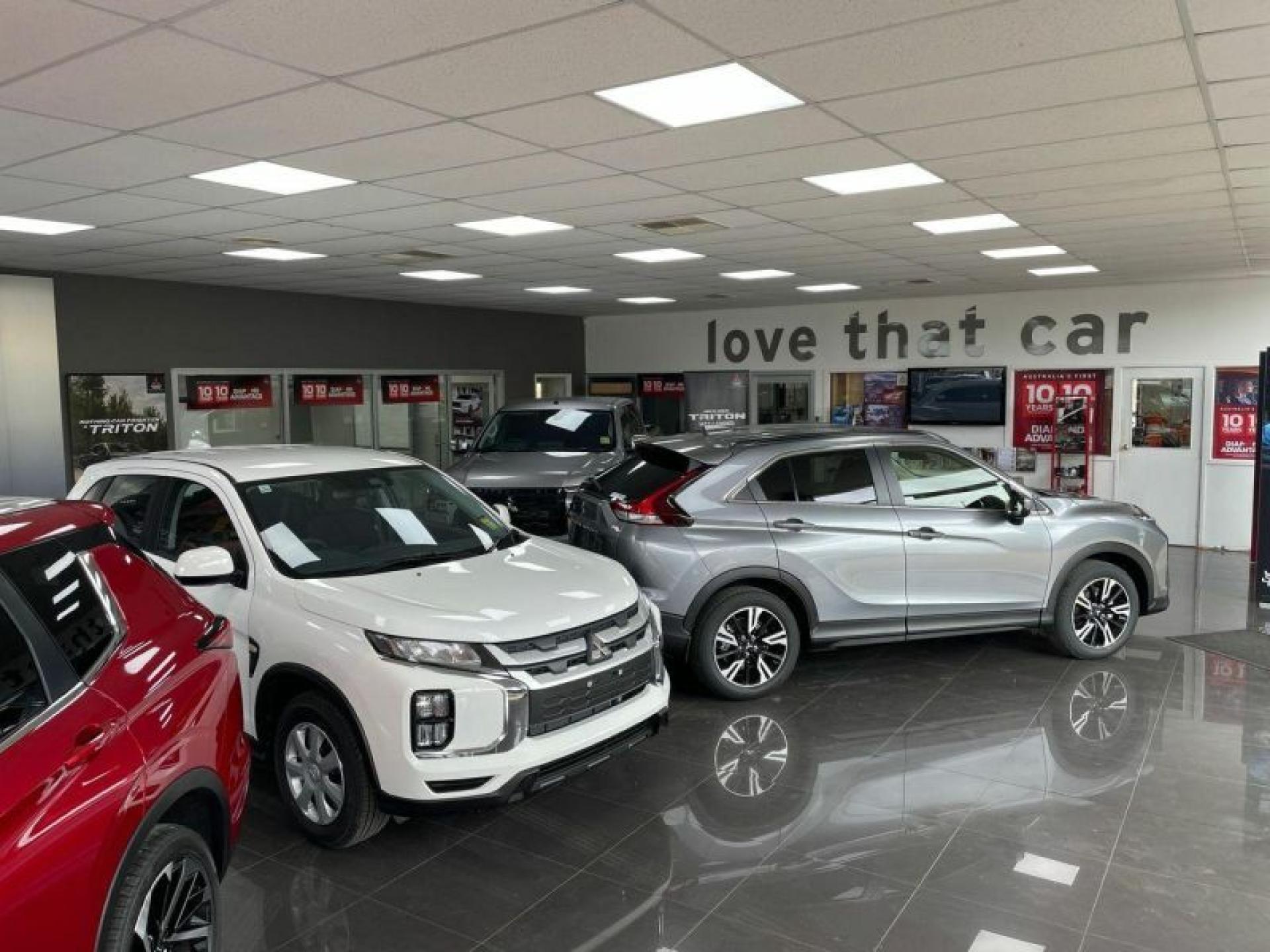 Mitsubishi Dealership - Sj1459 643370 2