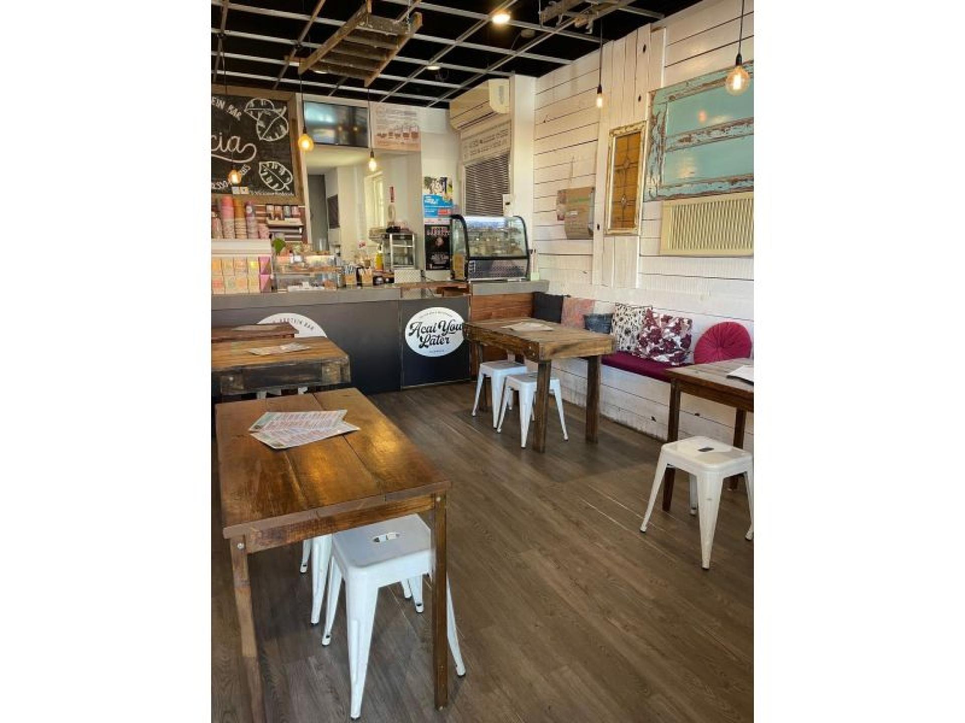 Sold! Healthy Food Cafe 643426 2