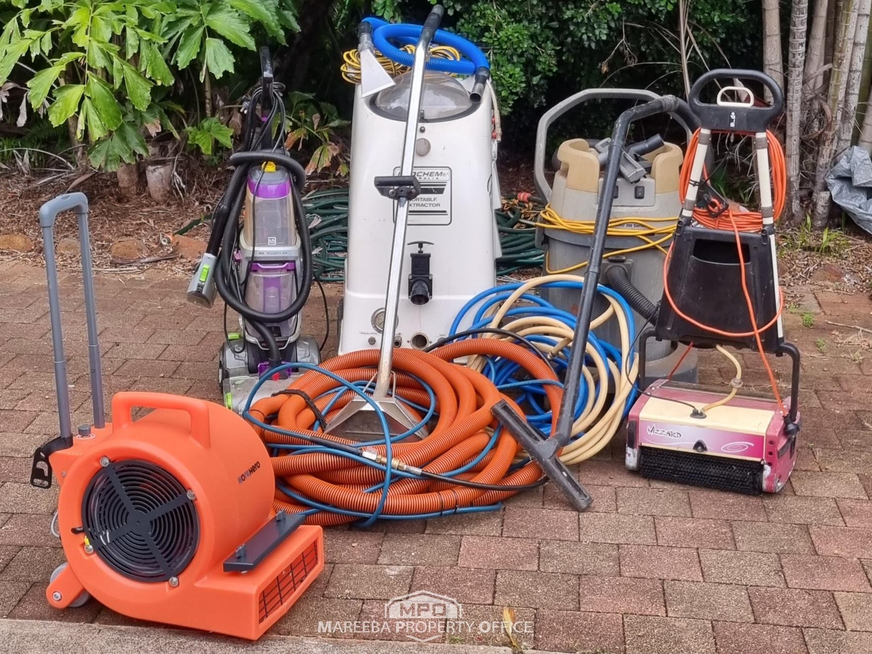 Kurri Cleaners 644037 1