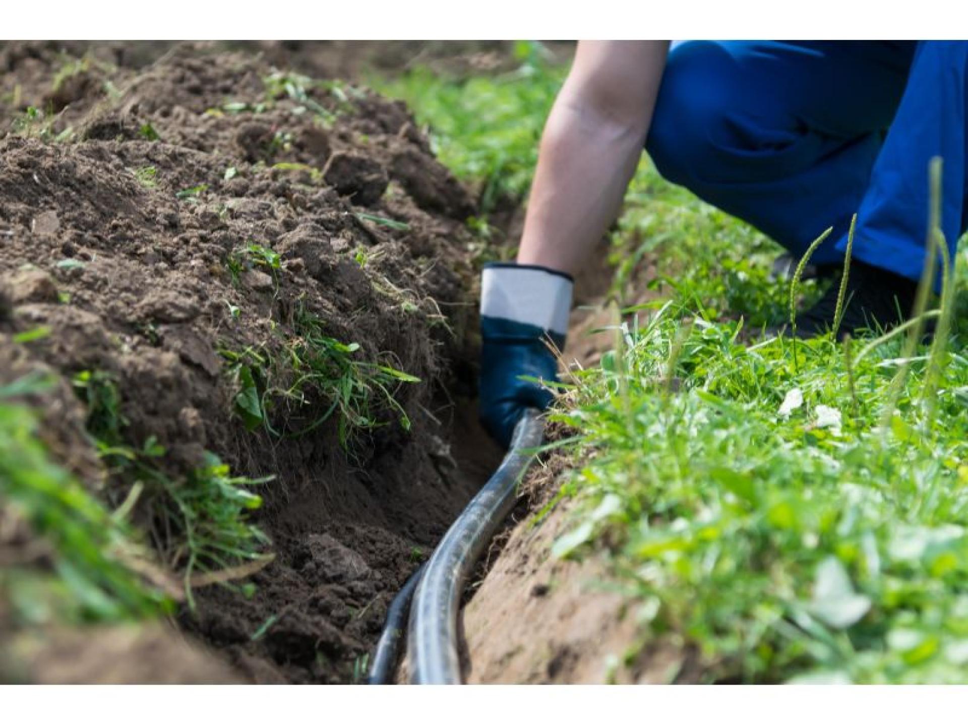 Pipe And Cable Locating 644067 2