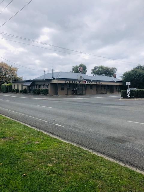 East Hotel Colac - 644298 1