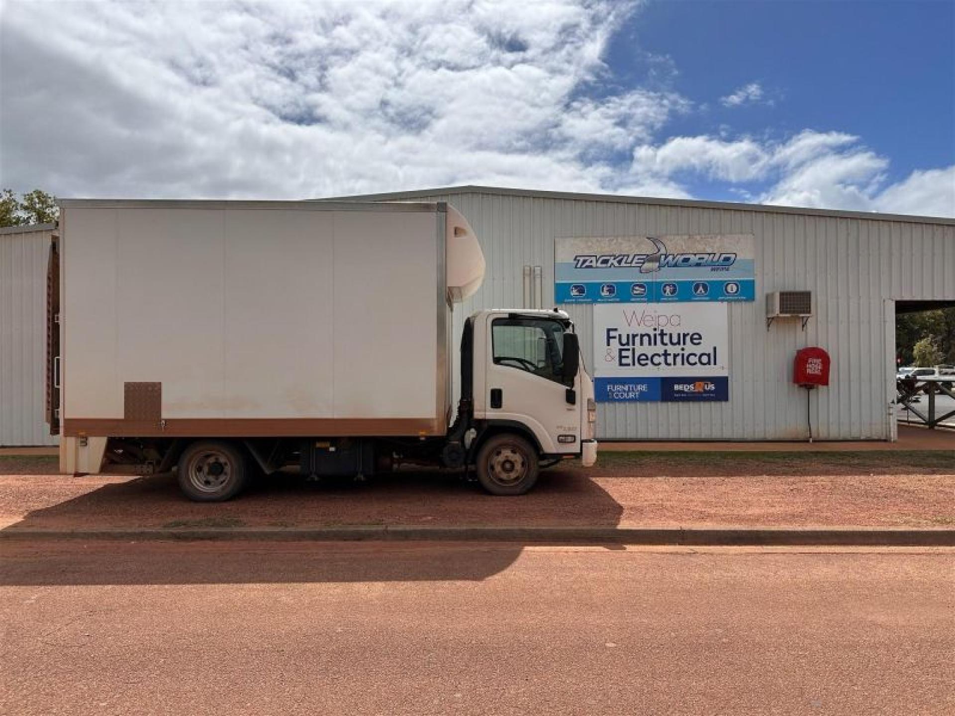 Lifestyle Electrical & Furniture 644303 1