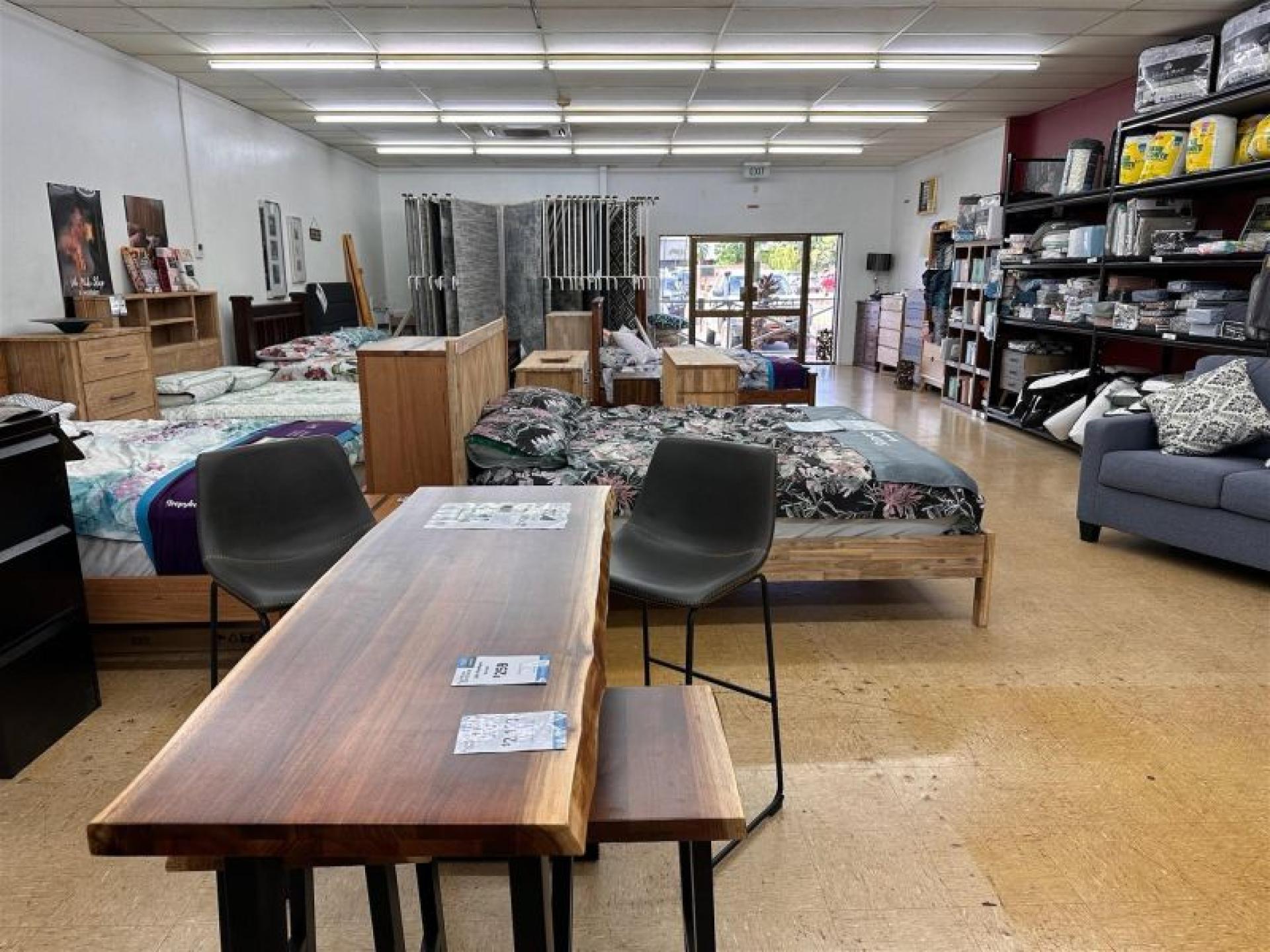 Lifestyle Electrical & Furniture 644303 3