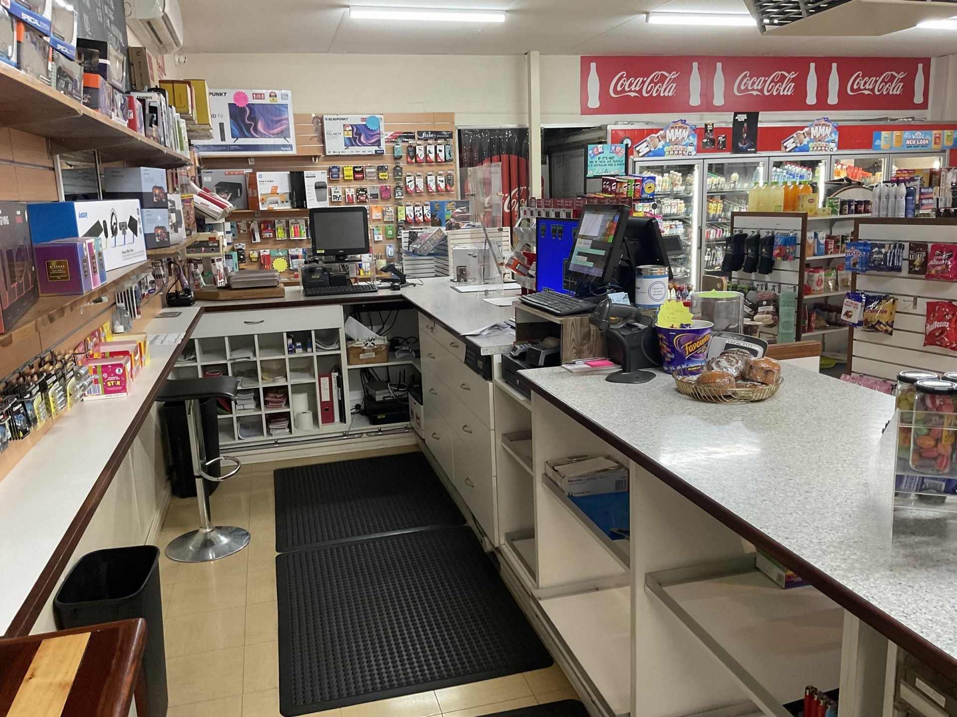 Roadhouse General Store Post 645407 2