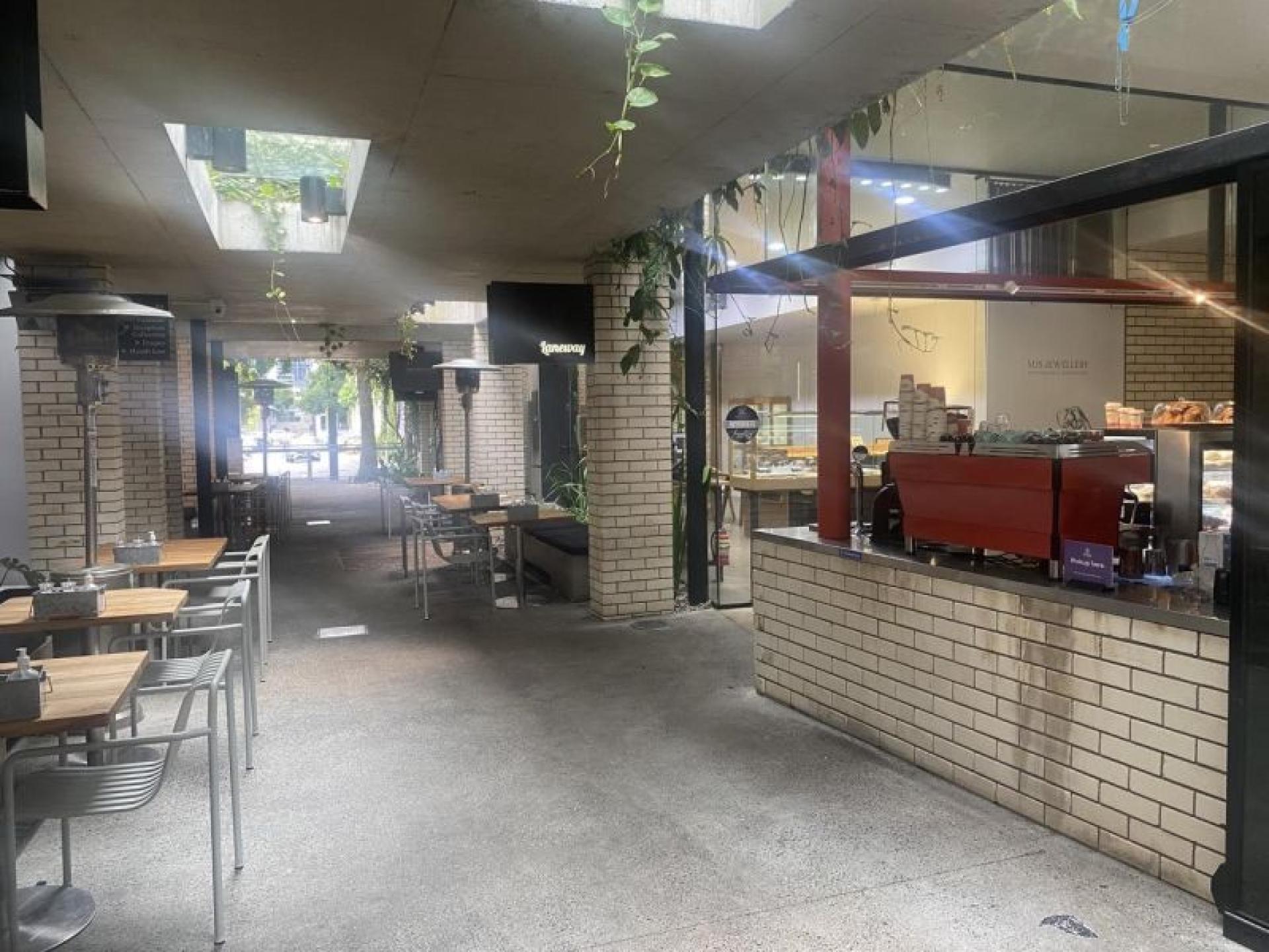 Sold! Unique Cafe And 645447 3