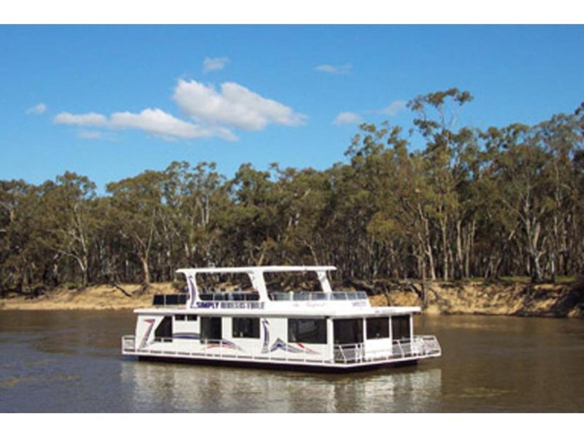 Luxury On The Murray 645600 1