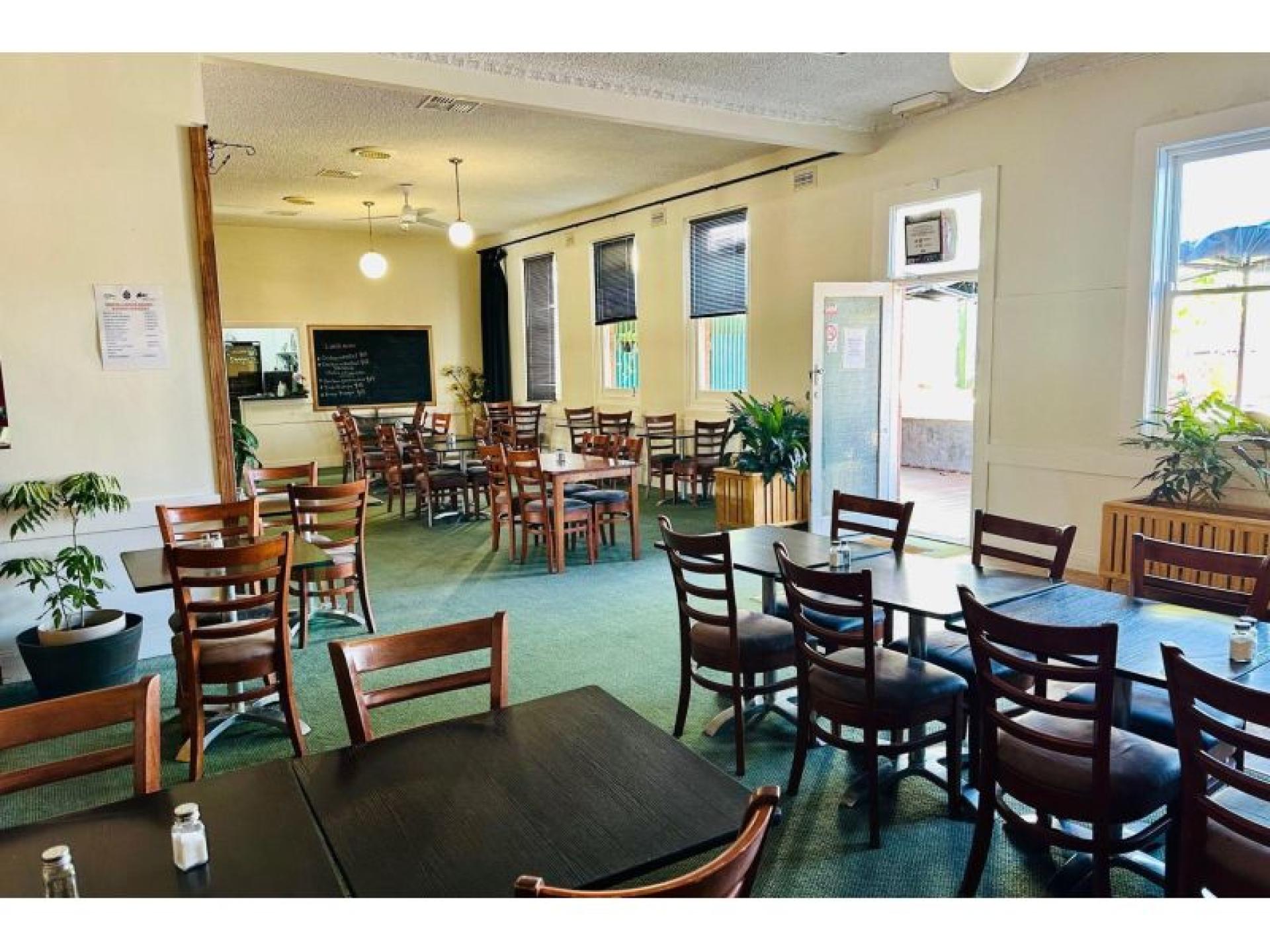 National Hotel Stawell 645646 3