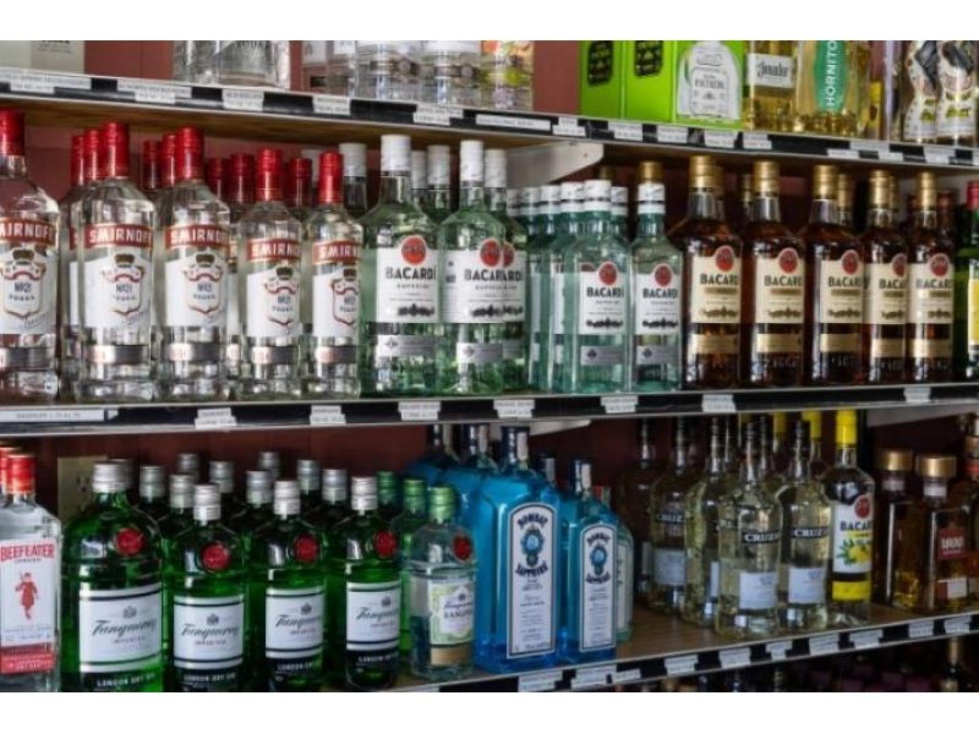 Under Offer - Top 646035 1