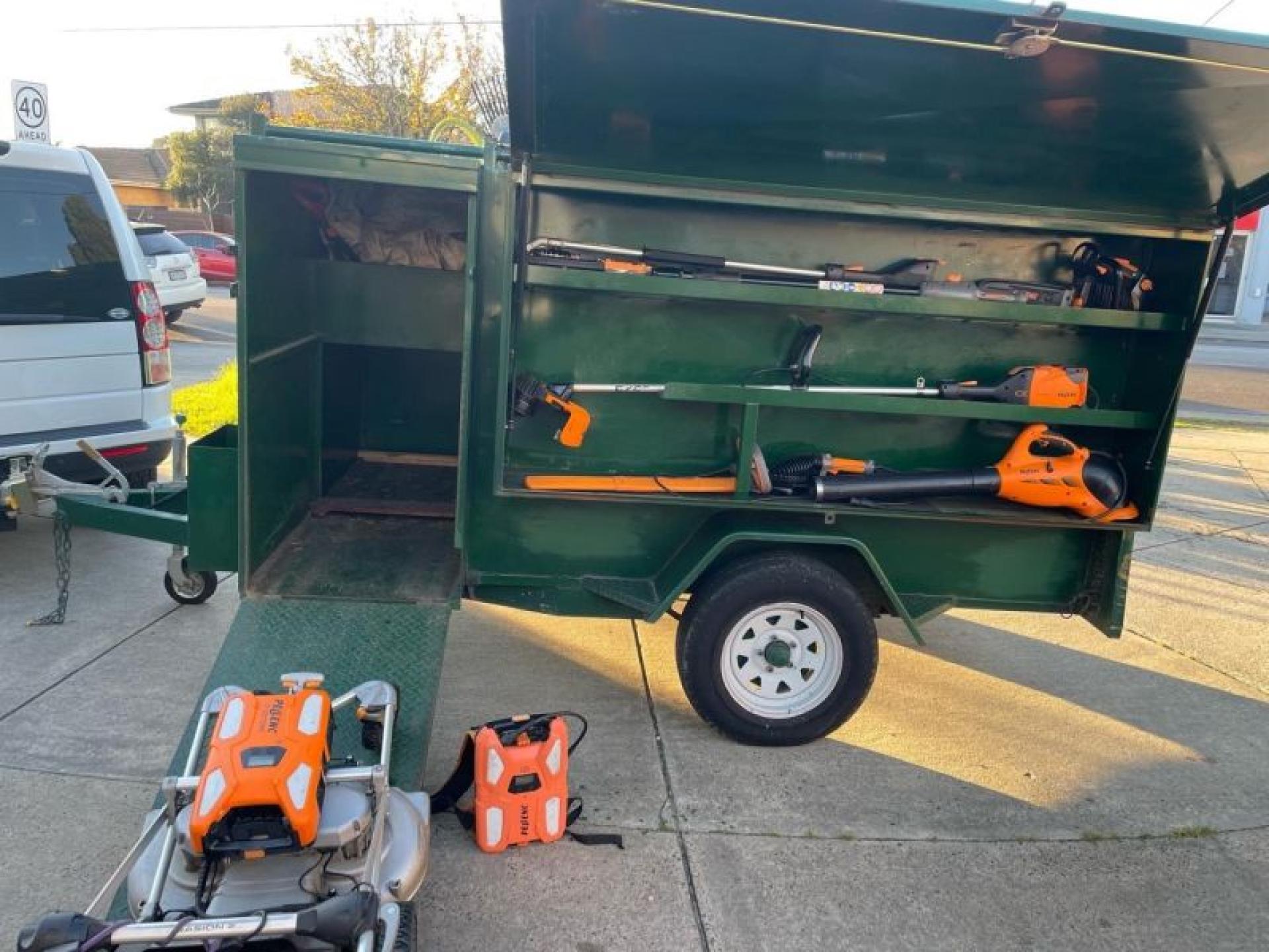 Sold - Garden Maintenance 646118 1