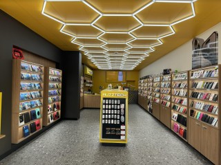 📱🔧 Thriving Phone Repair Shop in the Heart of a Town! 🔧📱