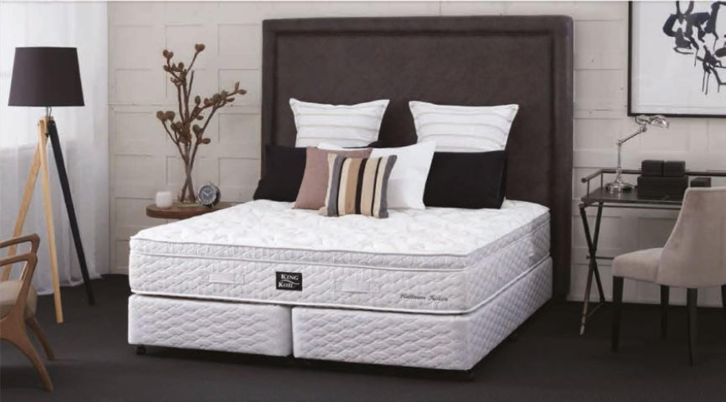 Well-known Bedroom Furniture Retailer 646777 1