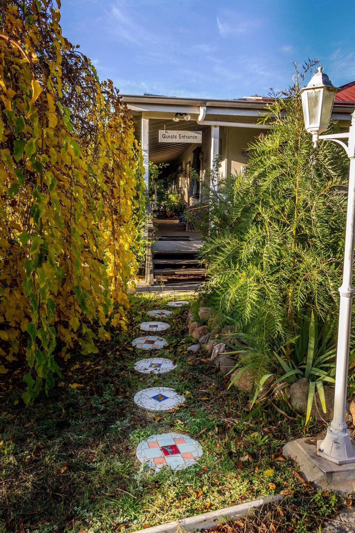 Bed And Breakfast - 647432 2